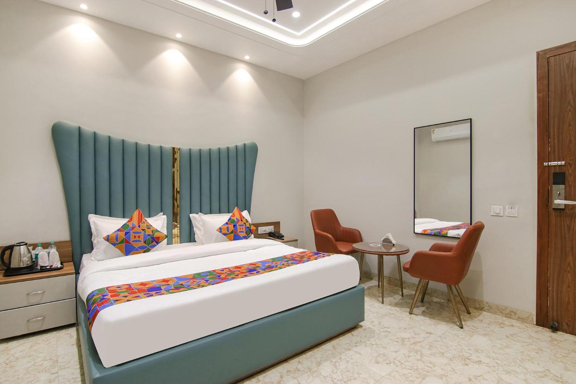 Fabhotel Prime Royal Court Ludhiana Exteriör bild