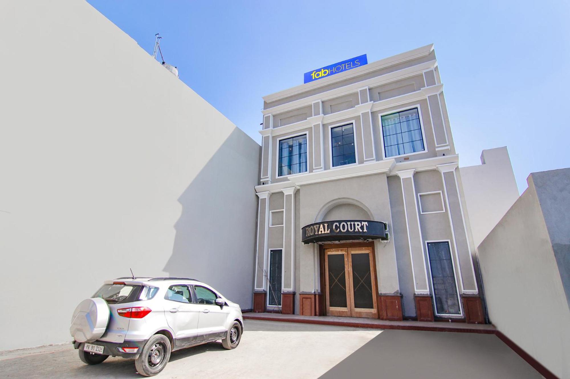 Fabhotel Prime Royal Court Ludhiana Exteriör bild